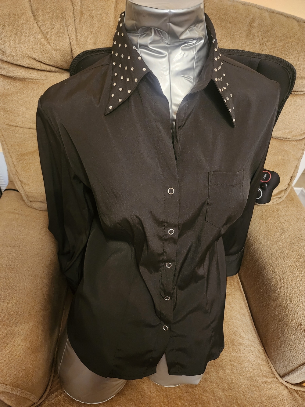 Black Stud-Detail Womans Dress Shirt - Unbranded